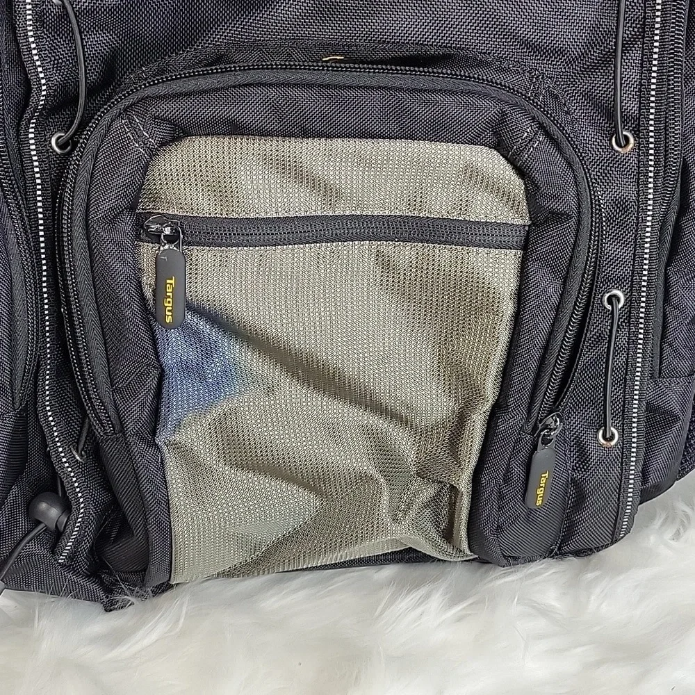 TARGUS Black and Gray Backpack‎